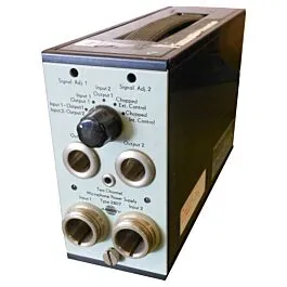 Bruel & Kjaer 2807 Voorversterkervoeding