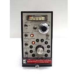 Endevco 2735 Lader-Versterker