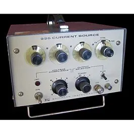 Keithley 225 stroombron