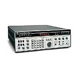 Keysight 3336B Synthesizer/Niveaugenerator