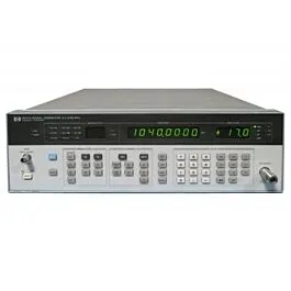 Keysight 8657A gesynthetiseerde signaalgenerator