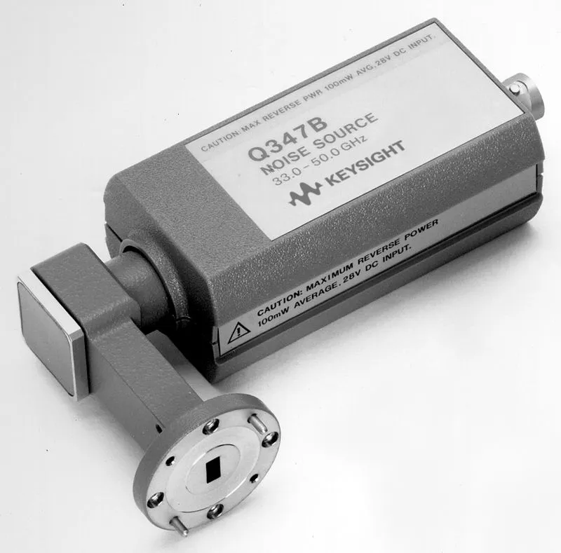 Keysight Q347B millimeter-golfruisbron