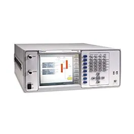 Noisecom GPS7500 ruis-/interferentiegenerator