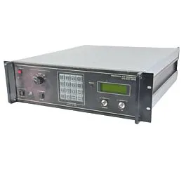 Noisecom UFX-BER-750 Draaggolf-naar-Ruis Generator