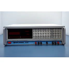 North Atlantic 2250 fase-hoek voltmeter