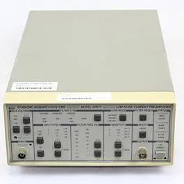 Stanford Research Systems SR570 laaggeluid stroompreamplifier